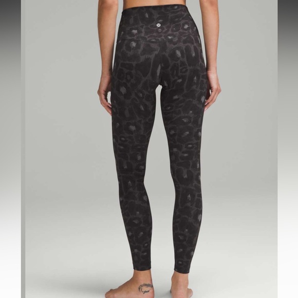 Lululemon Align Spray Leopard Leggings Size 4 - Picture 6 of 15